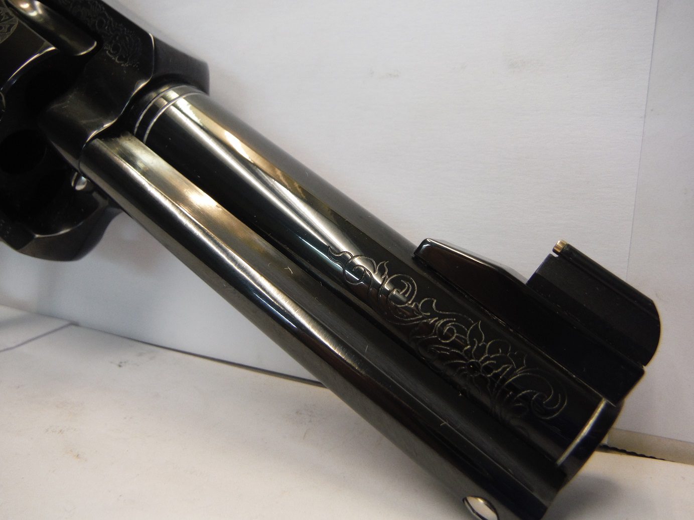 A close up of the barrel on a gun